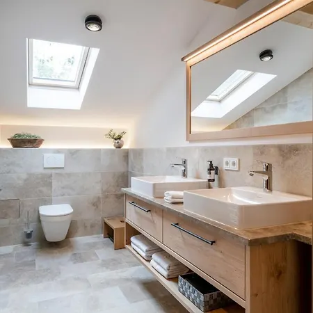 アパート Alperie