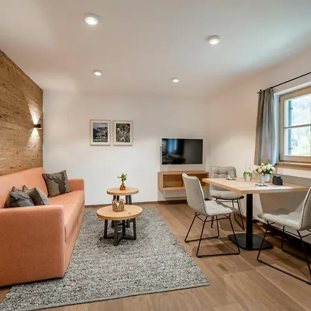 Apartment Alperie *